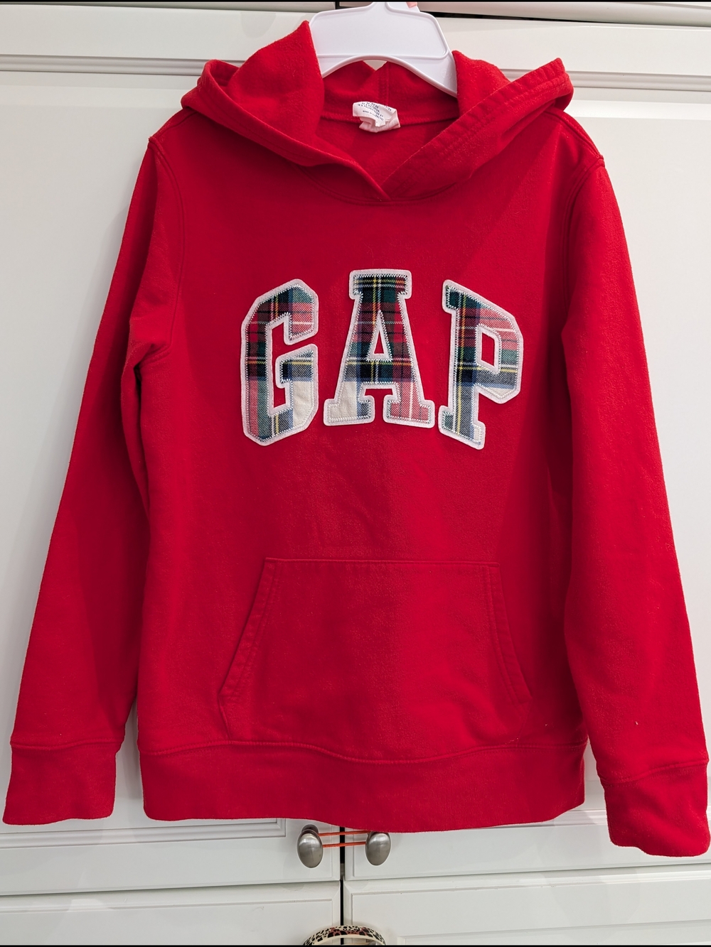 2/$35 GAP Red Hoodie Plaid Logo Patch Kangaroo Pocket XS NWOT